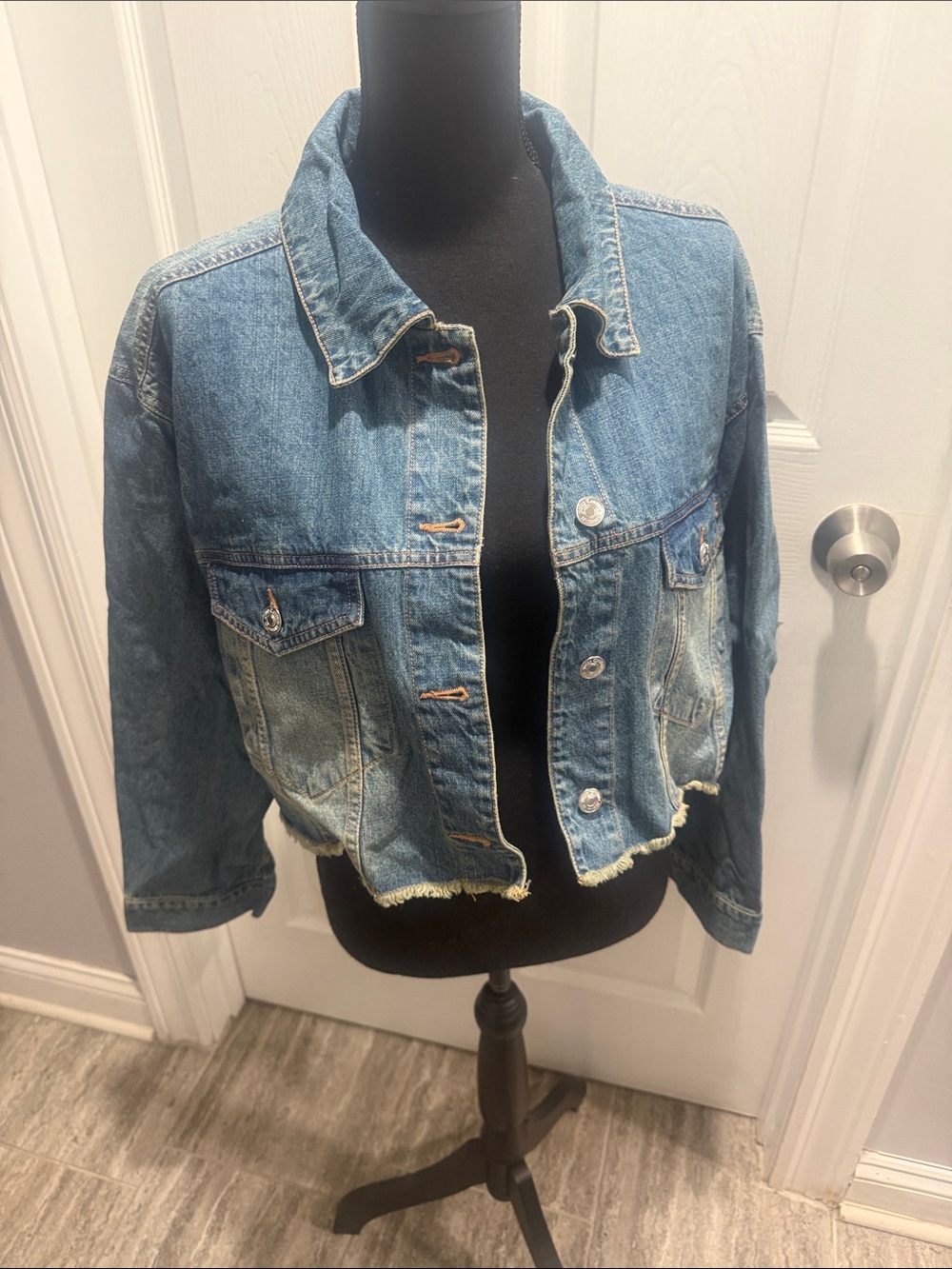 Juicy Couture Medium Blue Cropped Denim Jacket